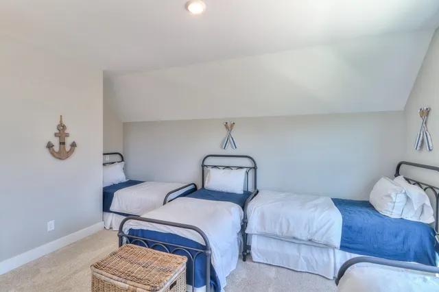 $699,900 | 13 Lake Life Court, Winchester, TN 37398