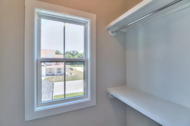 $699,900 | 13 Lake Life Court, Winchester, TN 37398