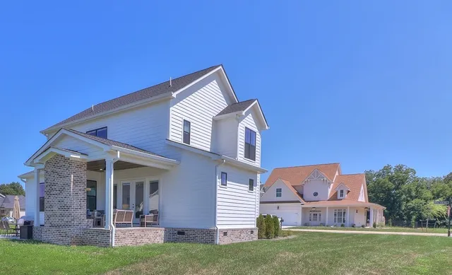 $699,900 | 13 Lake Life Court, Winchester, TN 37398