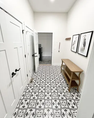 $699,900 | 13 Lake Life Court, Winchester, TN 37398