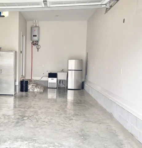 $699,900 | 13 Lake Life Court, Winchester, TN 37398