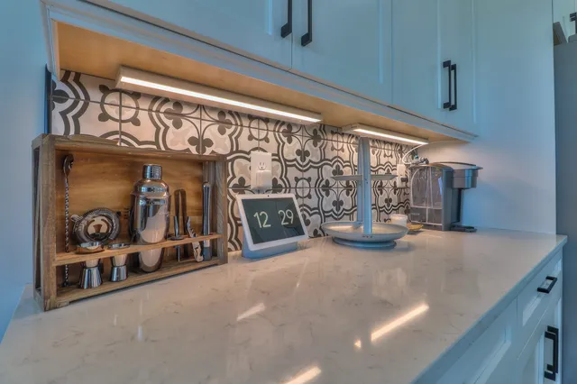 $699,900 | 13 Lake Life Court, Winchester, TN 37398