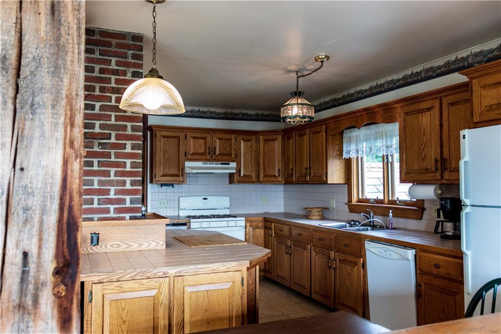 182 Martin Point Road Friendship, ME 04547 - Photo 9 of 25 Spacious country kitchen.