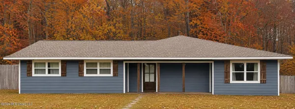 $305,000 | 918 Zetus Road Northwest, Brookhaven, MS 39601