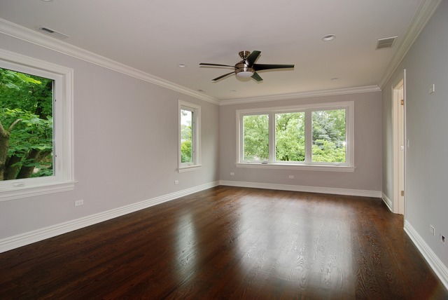 285 Olmsted Road Riverside, IL 60546 - Photo 8 of 10