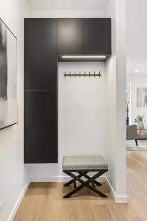 $3,050 | 204 South Leavitt Street, Unit 204, Chicago, IL 60612