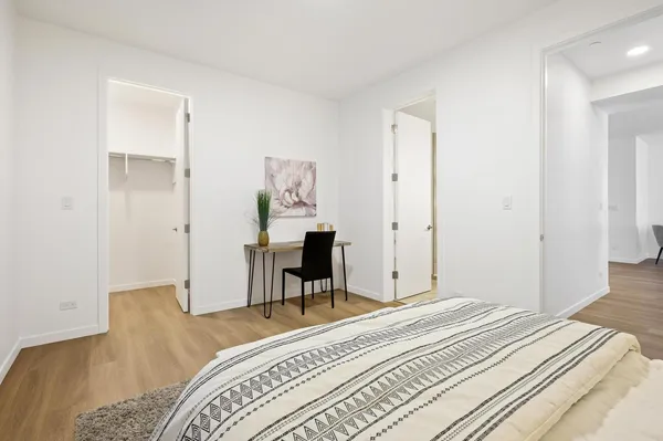$3,050 | 204 South Leavitt Street, Unit 204, Chicago, IL 60612