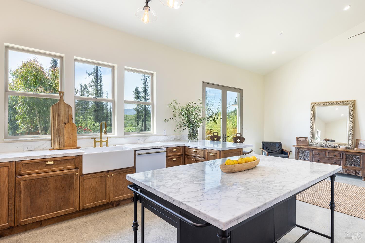 753 Sunnyside Road St. Helena, CA 94574 - Photo 15 of 49