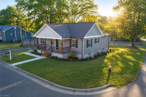 $289,000 | 718 James Street, Burlington, NC 27217
