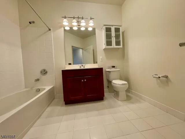 $2,900 | 3310 Ramapo Court, Unit 3310, Riverdale, NJ 07457