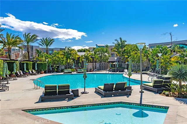 $1,330,000 | 21 Gramercy, Unit 220, Irvine, CA 92612