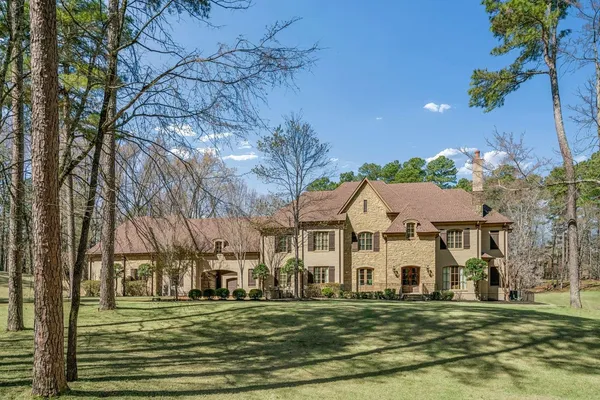 $2,260,900 | 315 Mountainbrook Cove, Eads, TN 38028