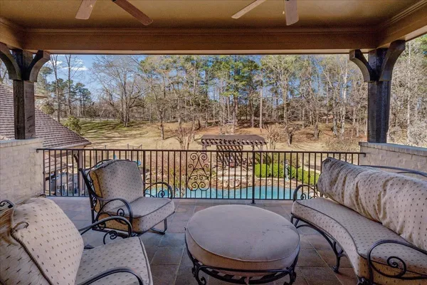 $2,250,900 | 315 Mountainbrook Cove, Eads, TN 38028