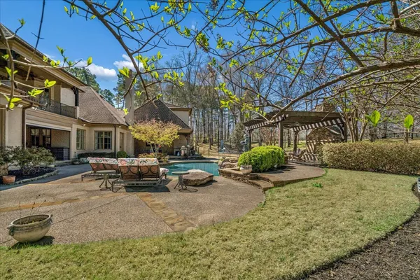$2,250,900 | 315 Mountainbrook Cove, Eads, TN 38028