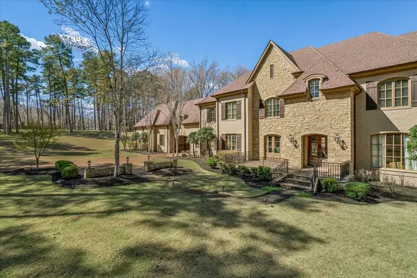 $2,250,900 | 315 Mountainbrook Cove, Eads, TN 38028