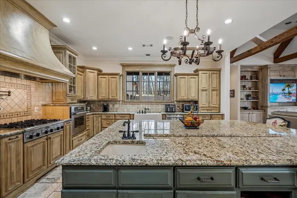 $2,250,900 | 315 Mountainbrook Cove, Eads, TN 38028