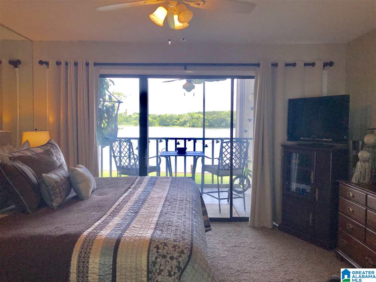 107 Paradise Isle, Unit 107 Riverside, AL 35135 - Photo 13 of 27