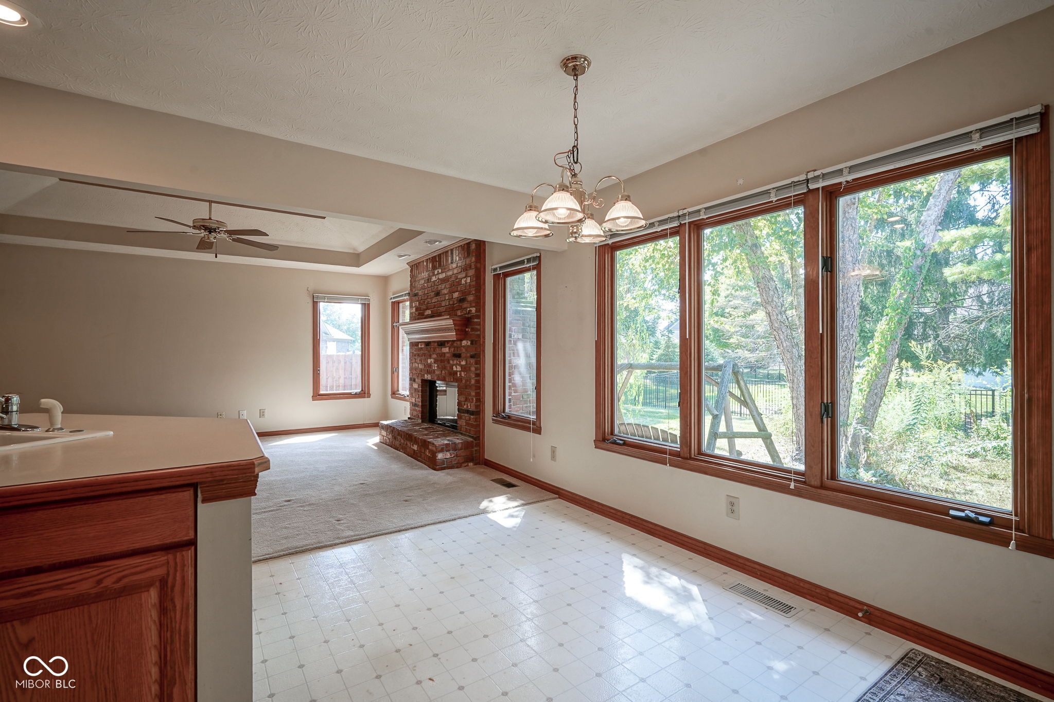 1810 Hunters Trail Brownsburg, IN 46112 - Photo 17 of 43