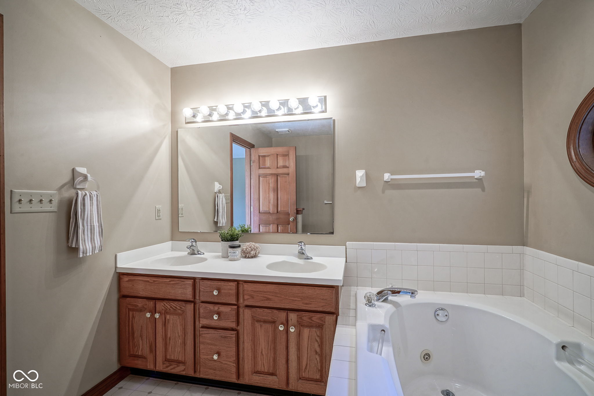 1810 Hunters Trail Brownsburg, IN 46112 - Photo 27 of 43