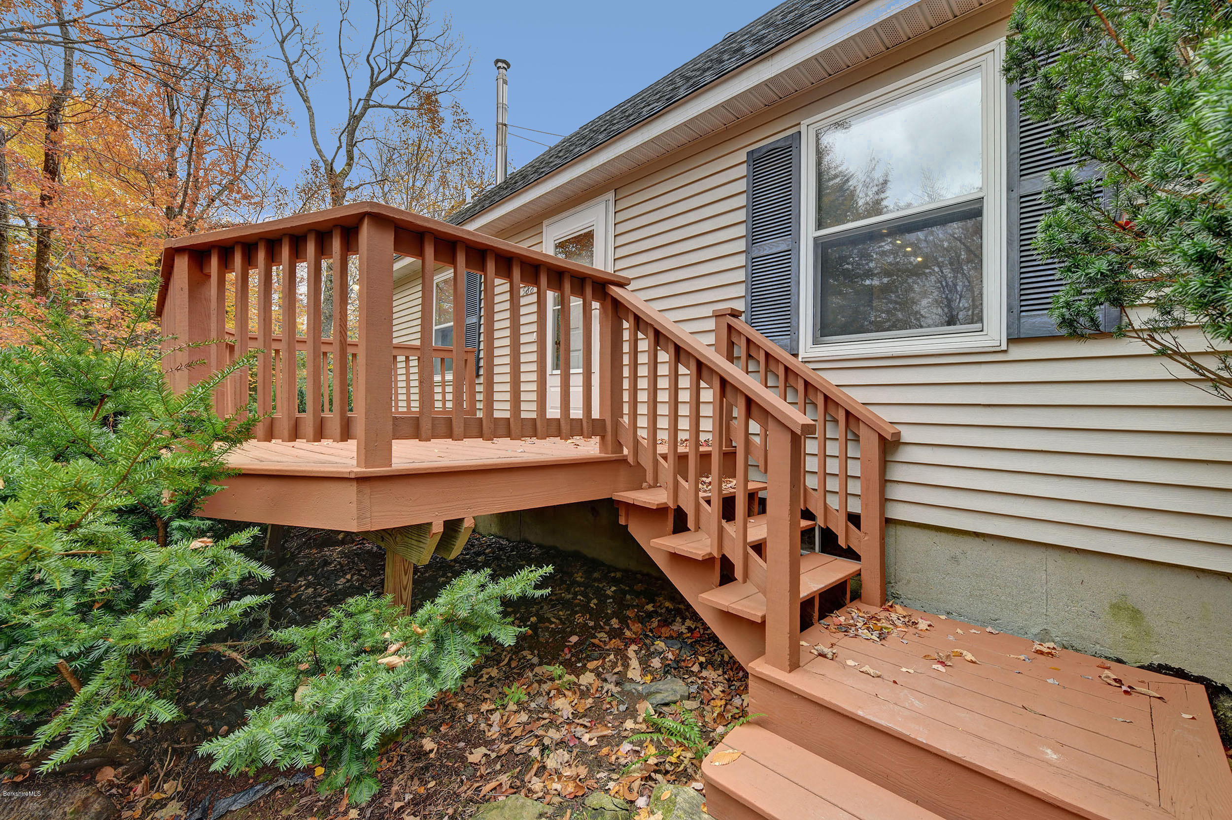 588 Leonhardt Road Becket, MA 01223 - Photo 4 of 32 588-4-Front Porch