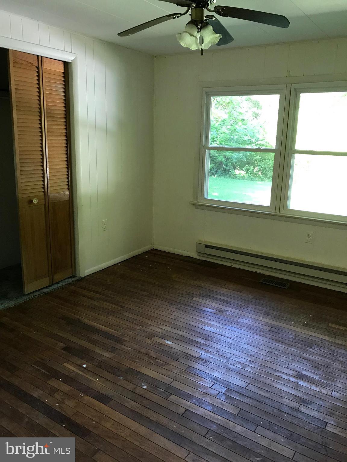 2130 Stinnett Road Huntingtown, MD 20639 - Photo 7 of 16 Bedroom 1