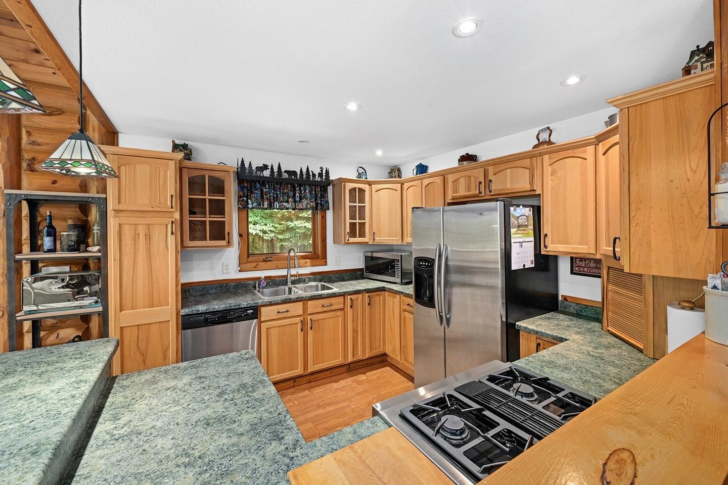 9237 Hemlock Row Road Presque Isle, WI 54557 - Photo 16 of 38 Gallery Image 16