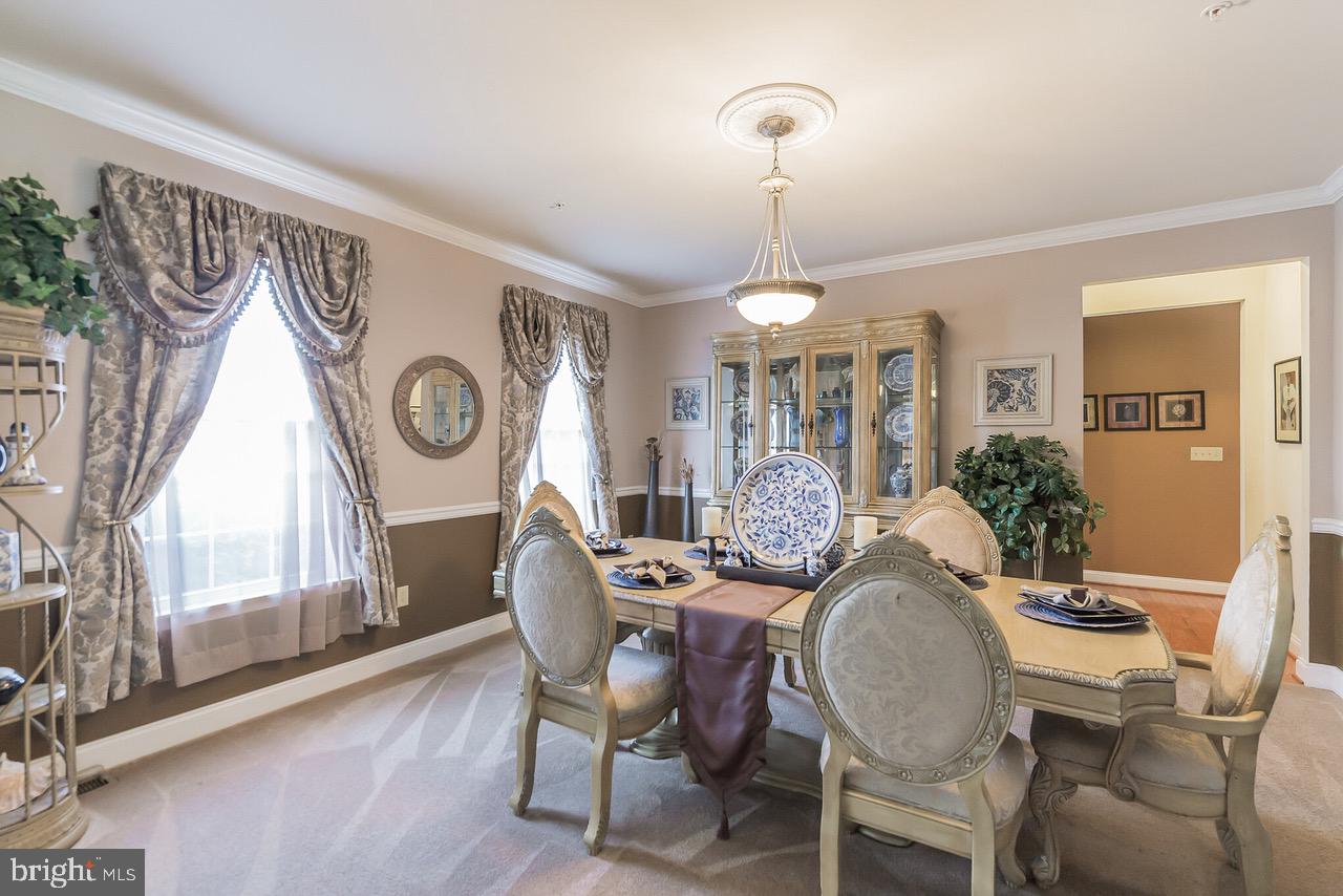 1704 Snell Road Pottstown, PA 19464 - Photo 10 of 30 Formal DR