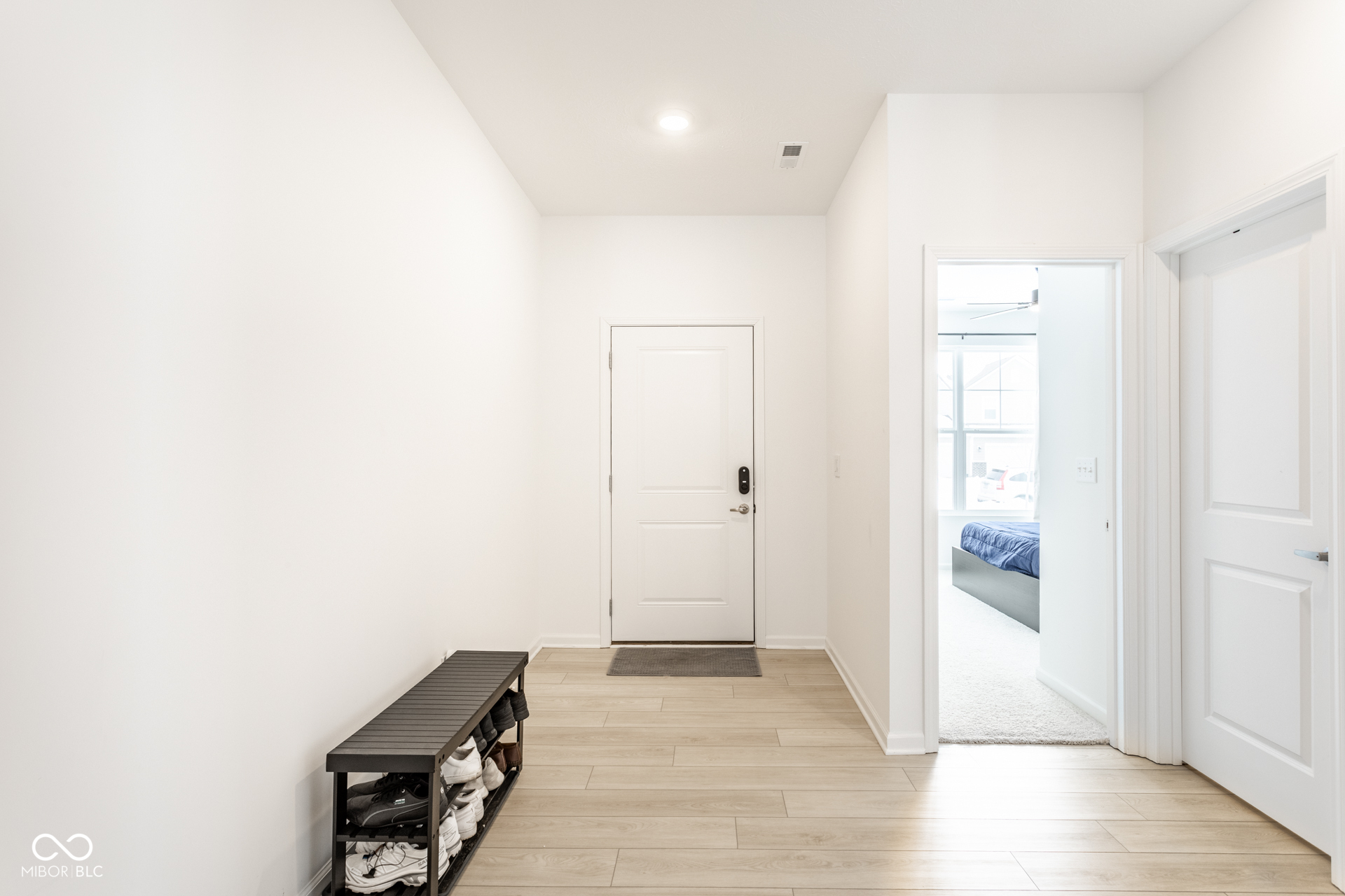 1339 Little Rodeo Place Greenwood, IN 46143 - Photo 4 of 28