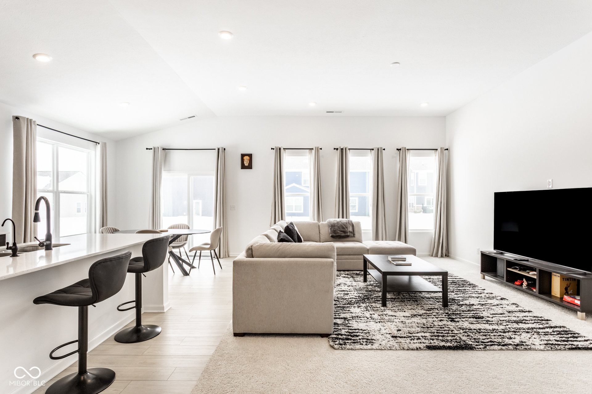 1339 Little Rodeo Place Greenwood, IN 46143 - Photo 5 of 28