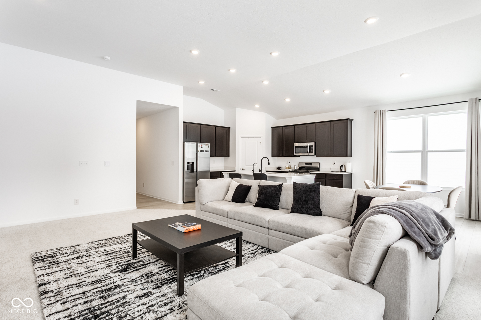 1339 Little Rodeo Place Greenwood, IN 46143 - Photo 7 of 28