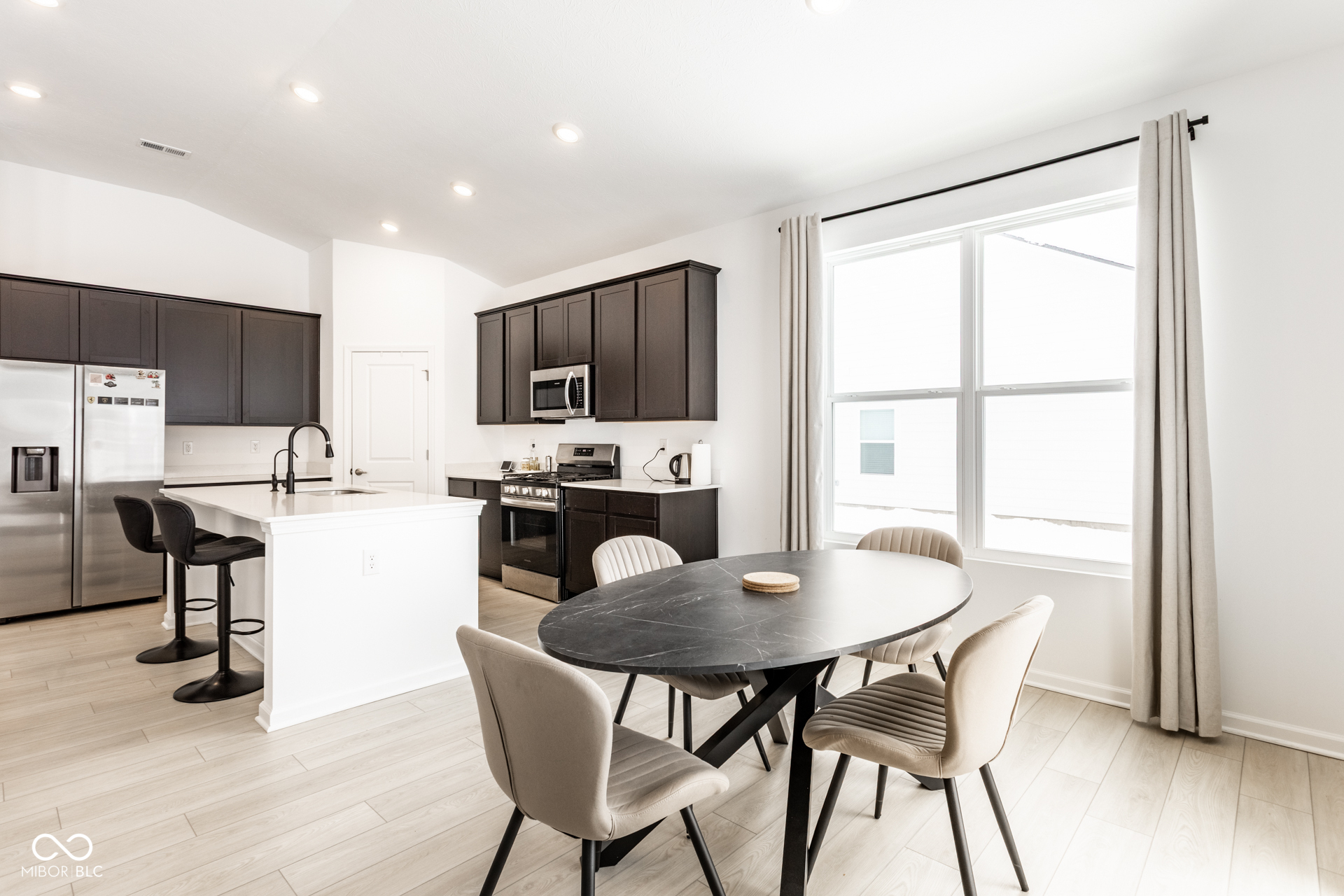 1339 Little Rodeo Place Greenwood, IN 46143 - Photo 10 of 28