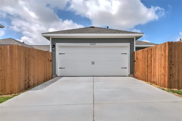 $2,100 | 2425 Oscar Eli Place, Round Rock, TX 78665