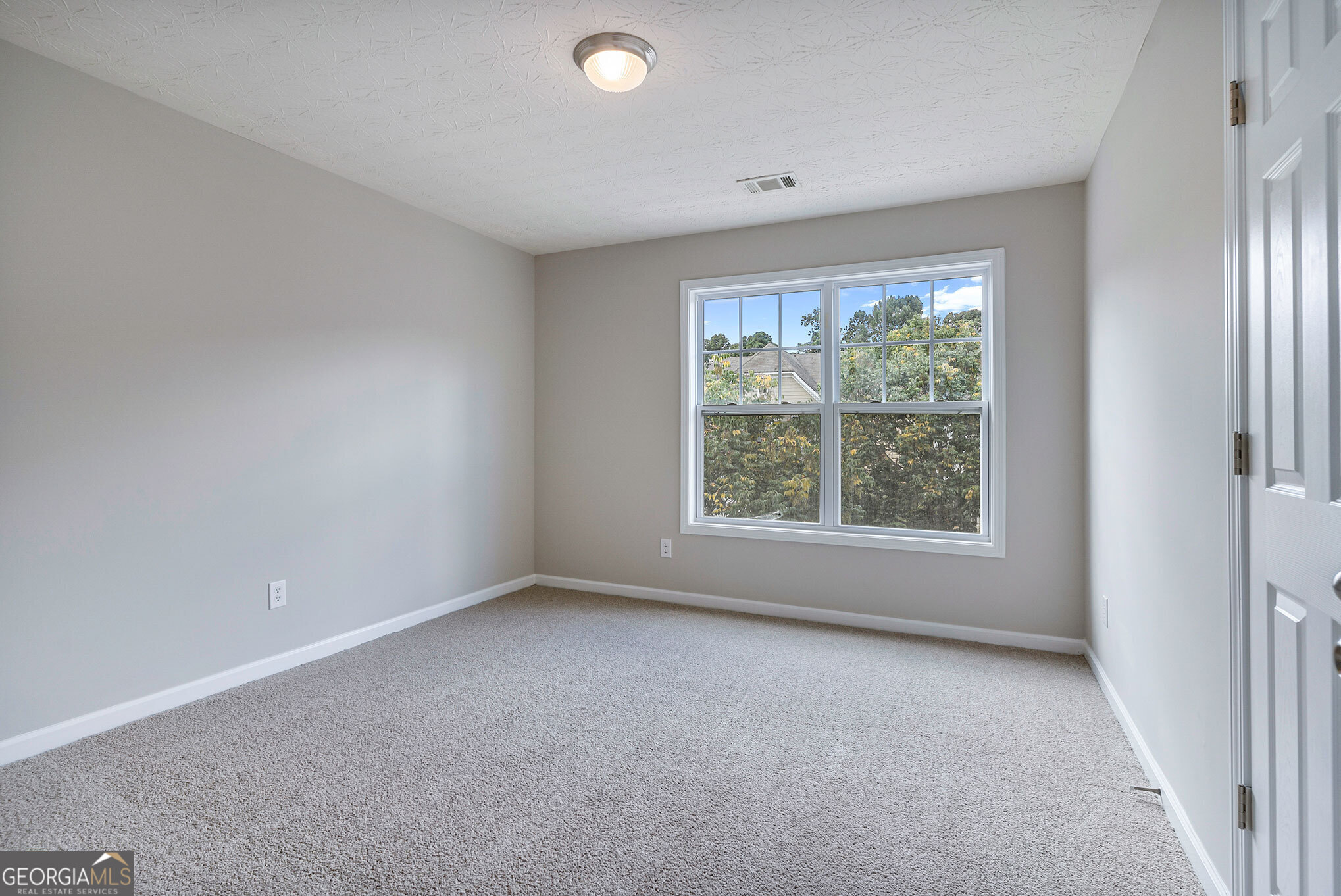6126 Allpoint Way, Unit 3 Fairburn, GA 30213 - Photo 4 of 20
