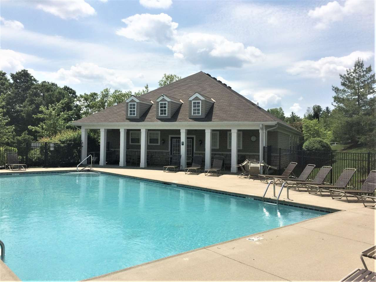 551 Ivy Ridge Drive, Unit 10 Cold Spring, KY 41076 - Photo 11 of 23 Gallery Image 11