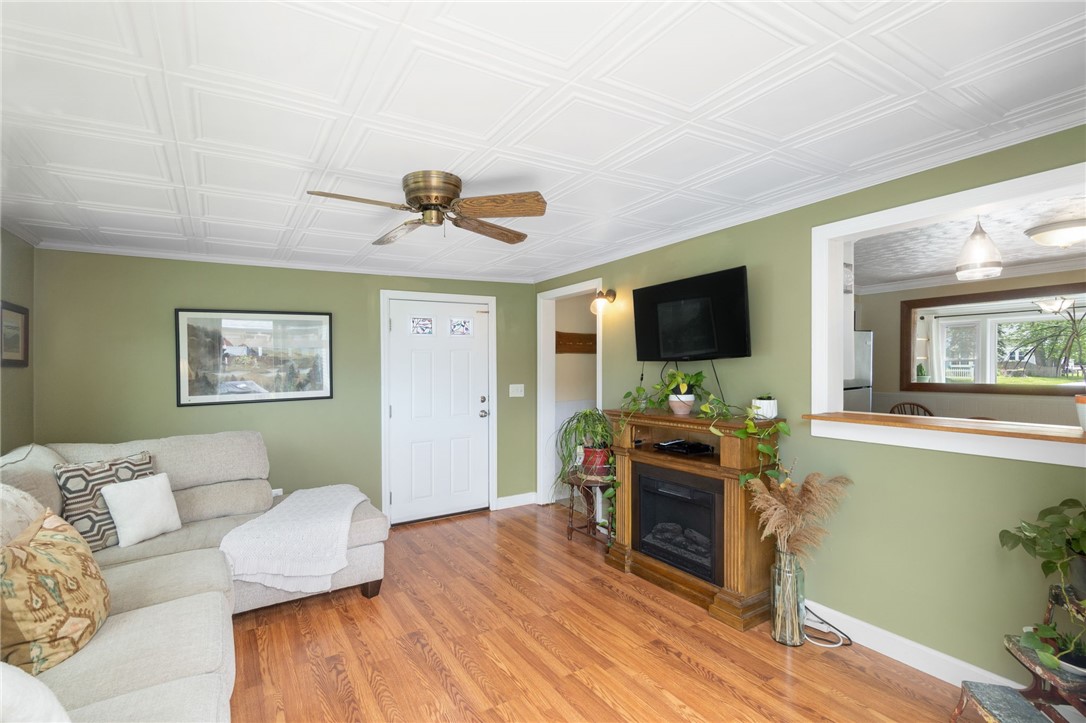 8 Keane Street Lincoln, RI 02865 - Photo 15 of 31