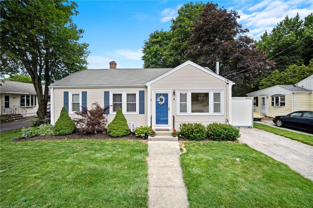 8 Keane Street Lincoln, RI 02865 - Photo 2 of 31