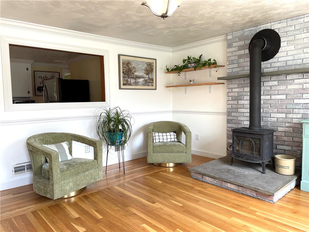 8 Keane Street Lincoln, RI 02865 - Photo 7 of 31