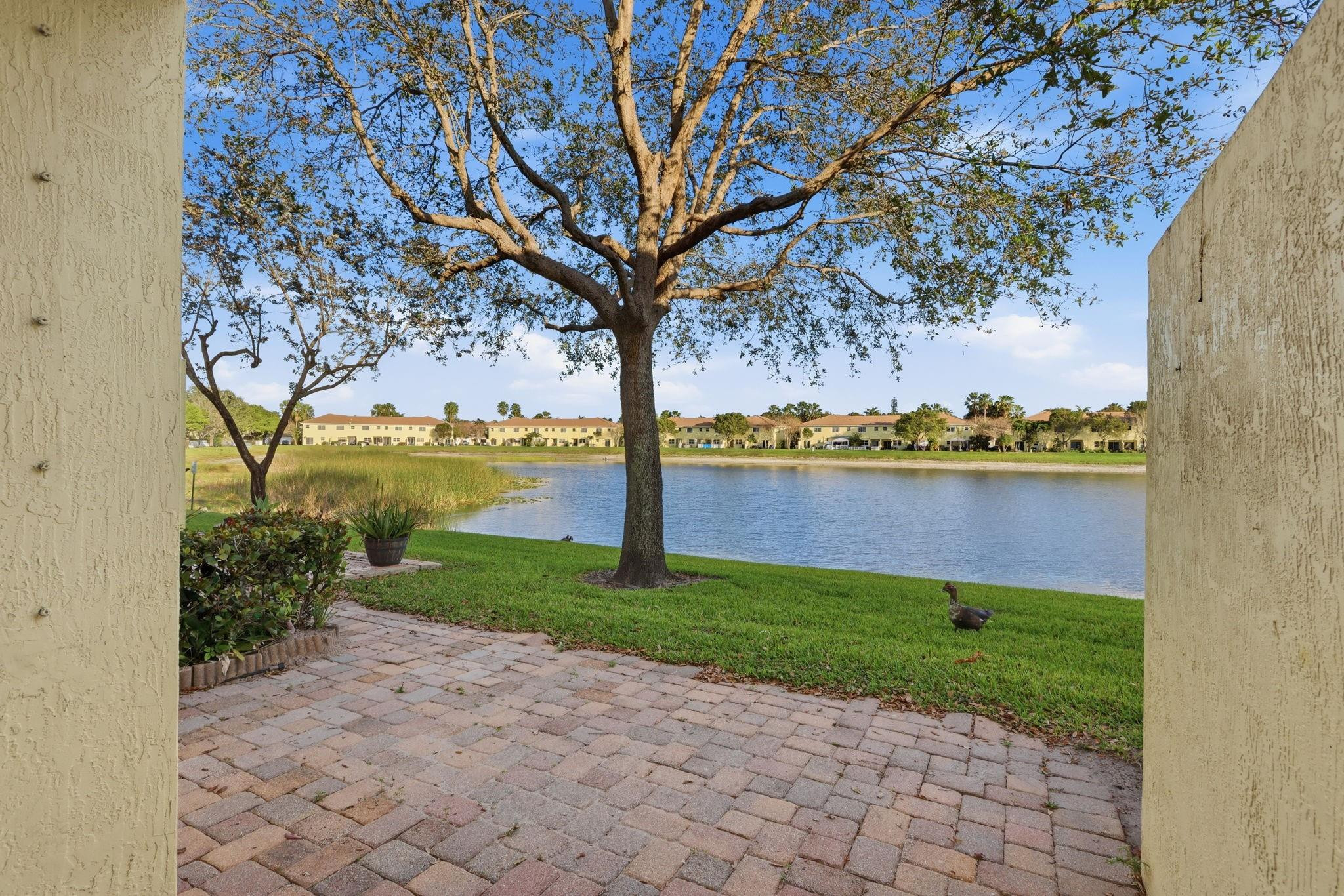 836 Imperial Lake Road West Palm Beach, FL 33413 - Photo 31 of 36 Photo 31