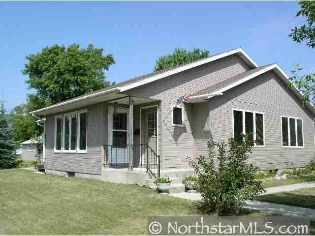 417 4th Street Southwest Staples, MN 56479 - Photo 1 of 1 Gallery Image 1