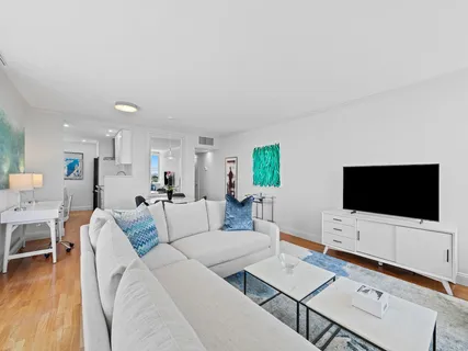 $375,000 | 888 Intracoastal Drive, Unit 12F, Fort Lauderdale, FL 33304