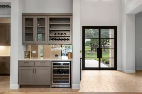 $1,450,000 | 524 Francis Court, Liberty Hill, TX 78642