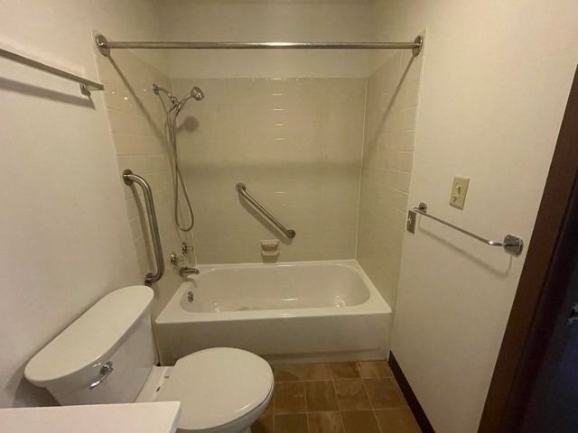 2301 South Veterans Drive Effingham, IL 62401 - Photo 8 of 8