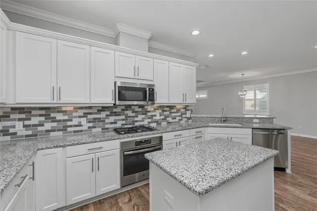 $3,500 | 1466 Twin Villas Way, Dunedin, FL 34698