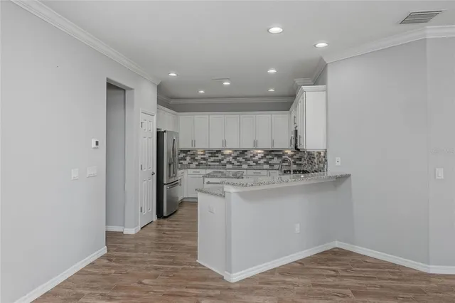 $3,500 | 1466 Twin Villas Way, Dunedin, FL 34698