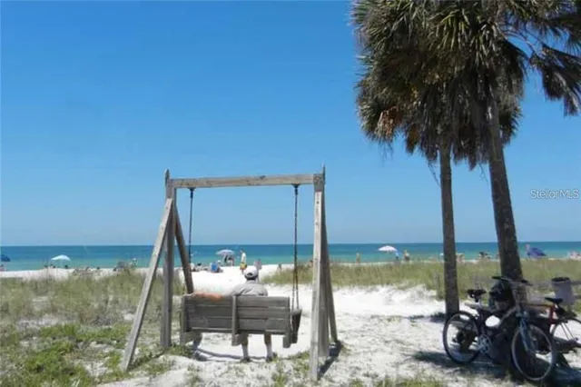 $3,500 | 1466 Twin Villas Way, Dunedin, FL 34698