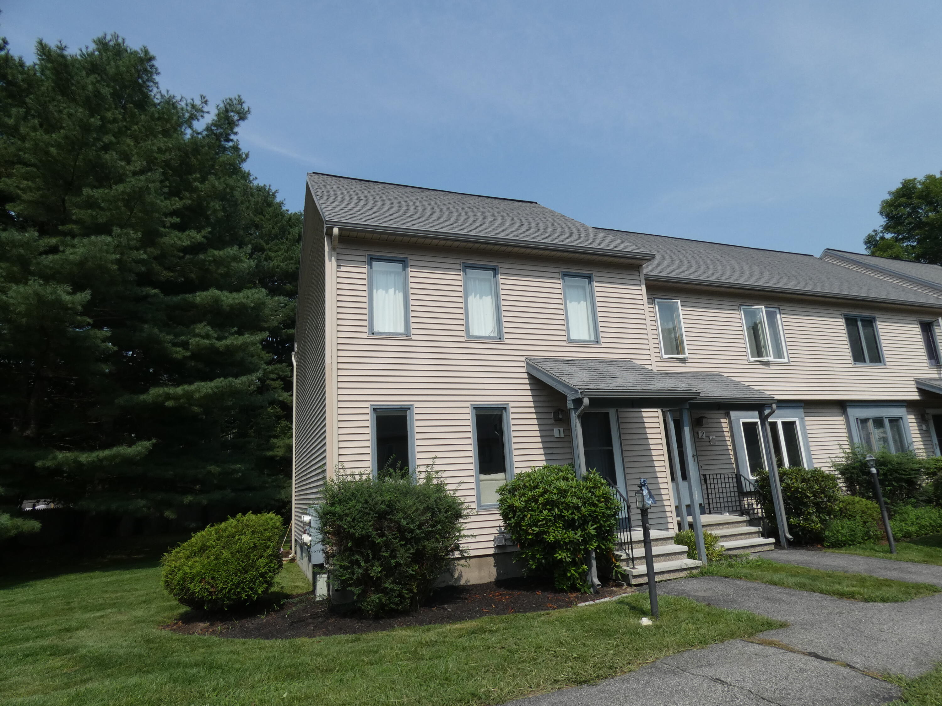 17 Graham Road, Unit 1 Westbrook, ME 04092 - Photo 1 of 33 Main Photo