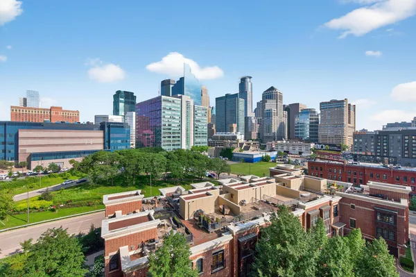 $235,900 | 500 East Grant Street, Unit 709, Minneapolis, MN 55404