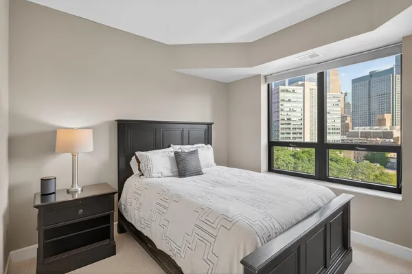 $235,900 | 500 East Grant Street, Unit 709, Minneapolis, MN 55404