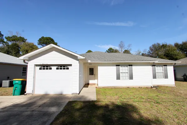 $1,650 | 3151 Forrest Avenue, Crestview, FL 32539