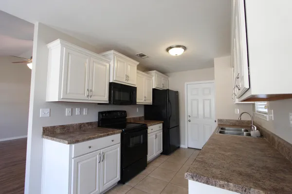 $1,650 | 3151 Forrest Avenue, Crestview, FL 32539